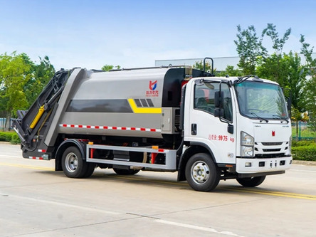Garbage Compactors, Dumpers & Tippers
